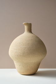 aheste (10) stoneware vessel